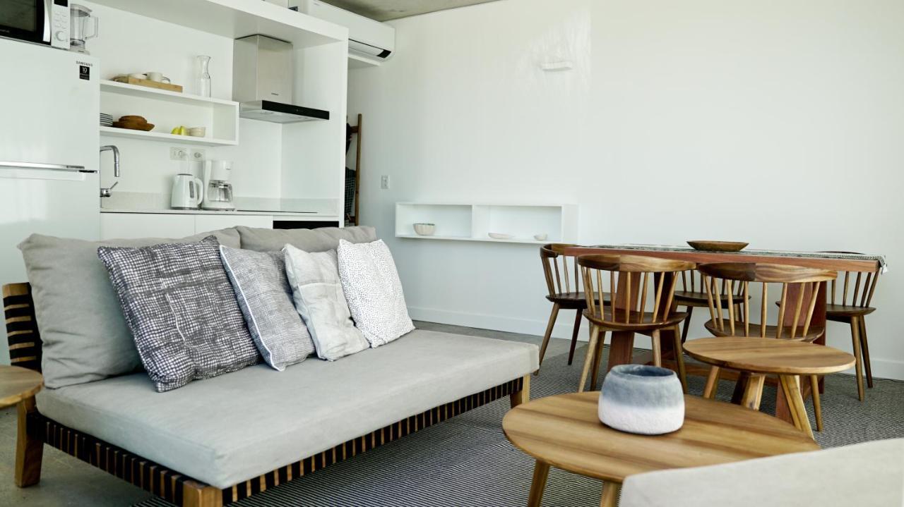 Casagrande Hotel & Beach Club José Ignacio Exteriér fotografie A living room in a typical apartment