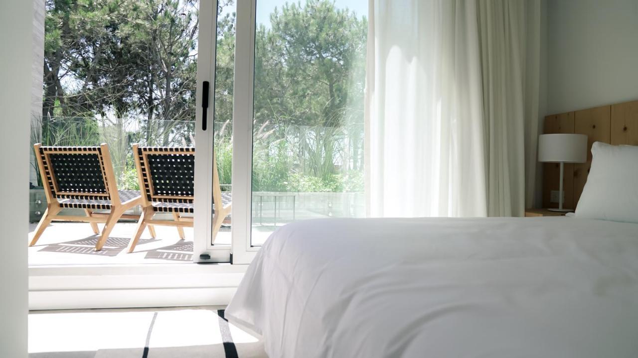 Casagrande Hotel & Beach Club José Ignacio Exteriér fotografie A bedroom at the hotel