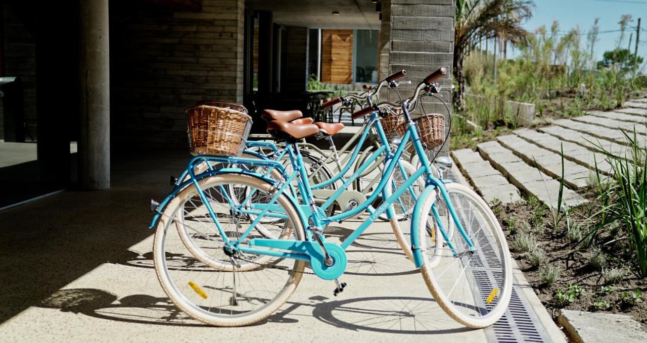 Casagrande Hotel & Beach Club José Ignacio Exteriér fotografie A beach cruiser bicycle