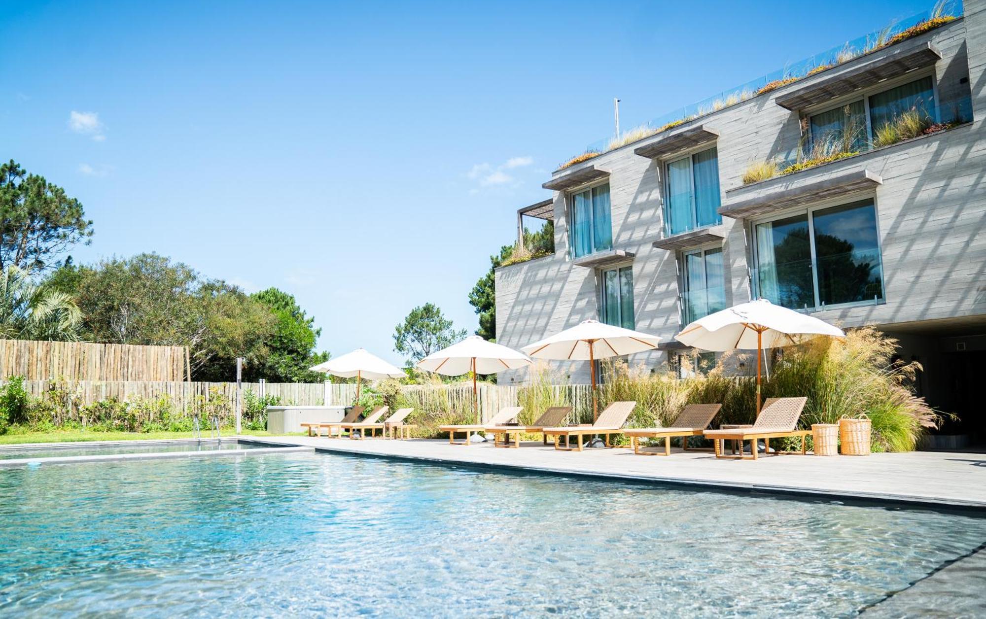 Casagrande Hotel & Beach Club José Ignacio Exteriér fotografie The swimming pool at the hotel